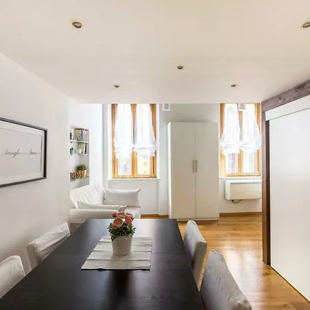 Apartment Cozy Studio Chiavari Rome